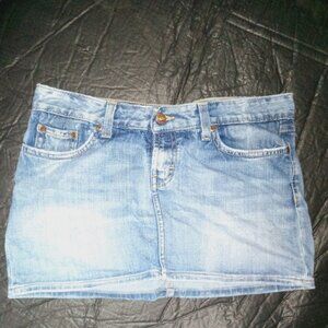 BKE denim mini skirt size 7 lightly distressed navy pocket design